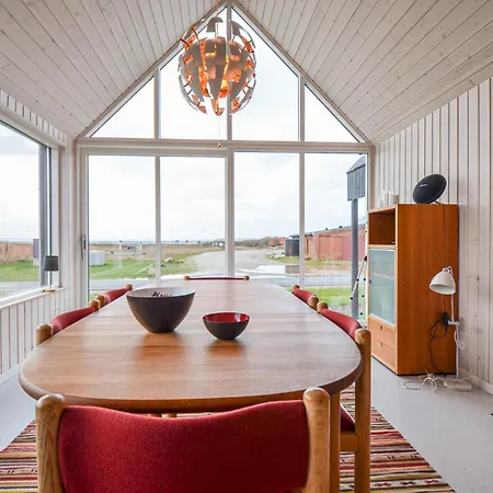 Two-bedroom In Feriehus